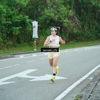 Runner Photo 7601815