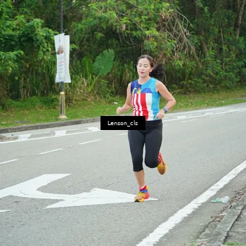 Runner Photo 7601824