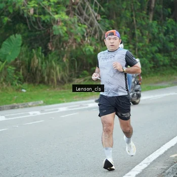 Runner Photo 7601832