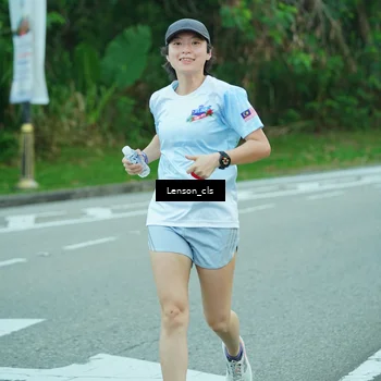 Runner Photo 7601840