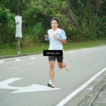 Runner Photo 7601847