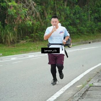 Runner Photo 7601849