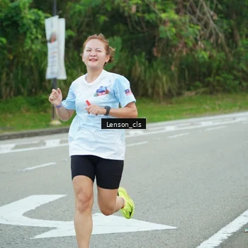 Runner Photo 7601853