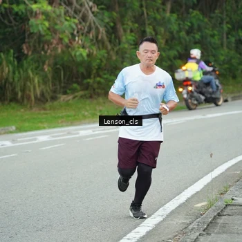 Runner Photo 7601861