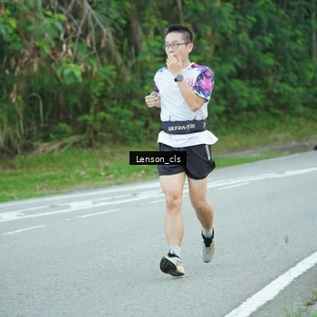 Runner Photo 7601869