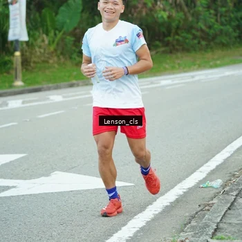 Runner Photo 7601879