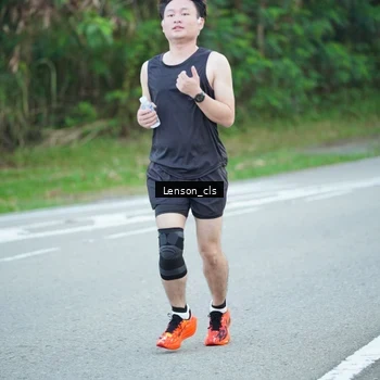 Runner Photo 7601884