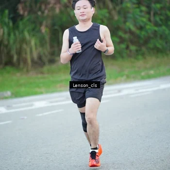 Runner Photo 7601887