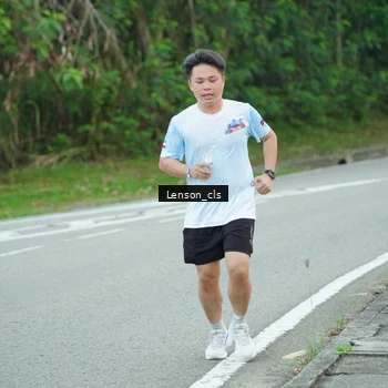 Runner Photo 7601890