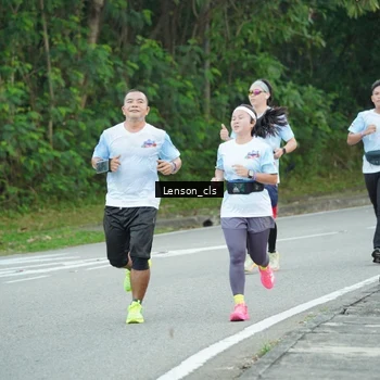 Runner Photo 7601913