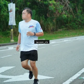 Runner Photo 7601948