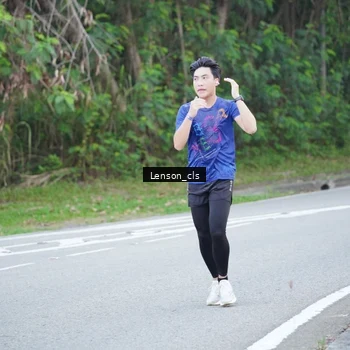 Runner Photo 7601950