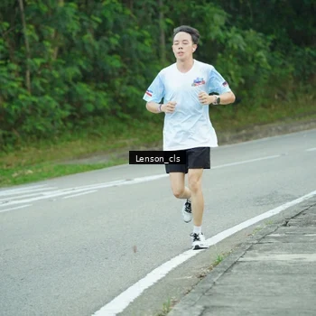 Runner Photo 7601954
