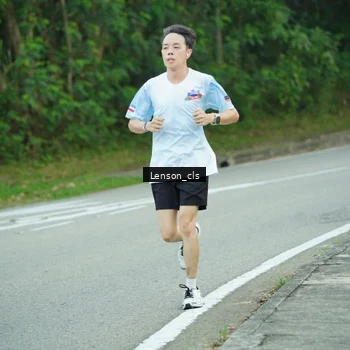Runner Photo 7601955