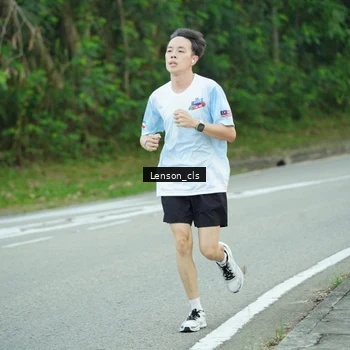 Runner Photo 7601956