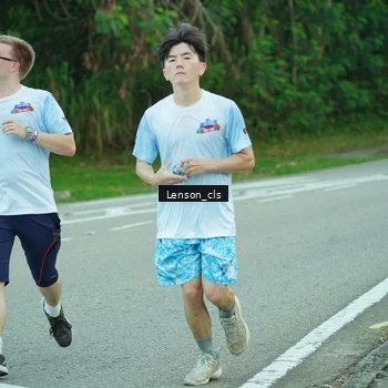 Runner Photo 7601962