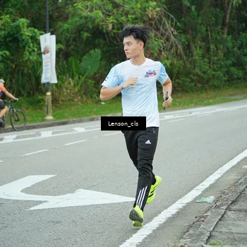 Runner Photo 7601972