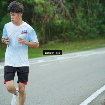 Runner Photo 7601980