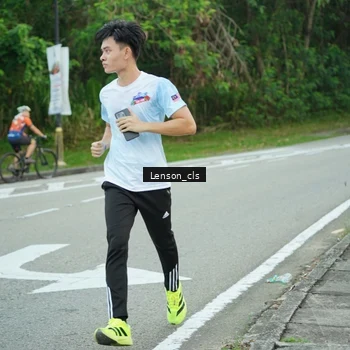 Runner Photo 7601986
