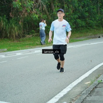 Runner Photo 7601995