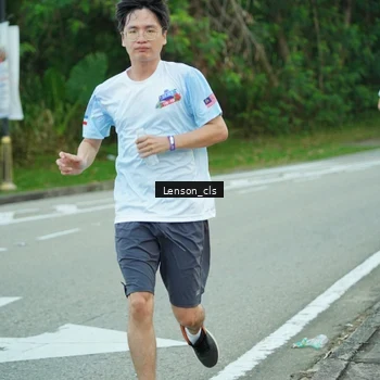 Runner Photo 7601996
