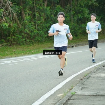 Runner Photo 7602031