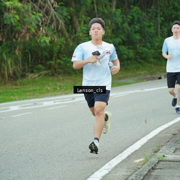 Runner Photo 7602034