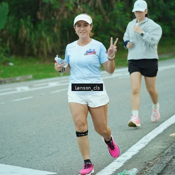 Runner Photo 7602038