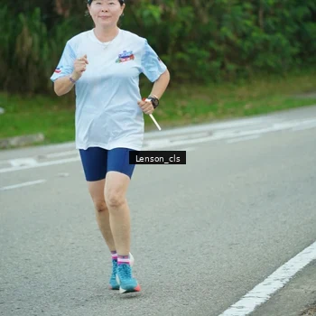 Runner Photo 7602039