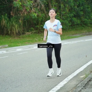 Runner Photo 7602044