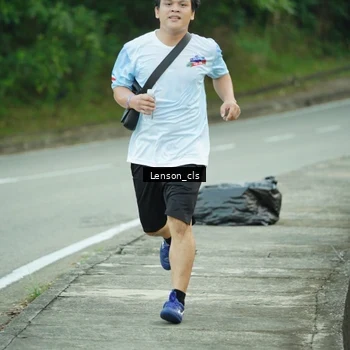 Runner Photo 7602049