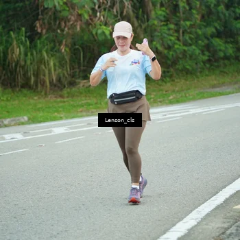 Runner Photo 7602058