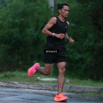 Runner Photo 7602077
