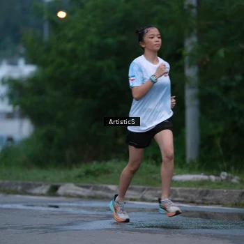 Runner Photo 7602095