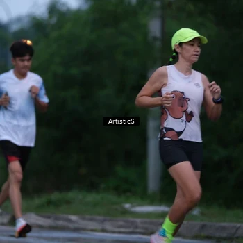 Runner Photo 7602101