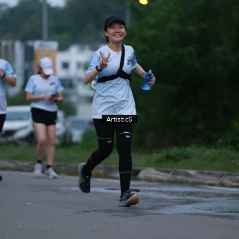 Runner Photo 7602129