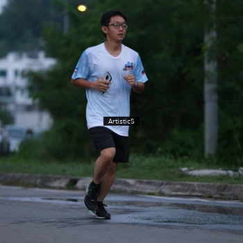 Runner Photo 7602130