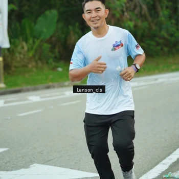 Runner Photo 7602132