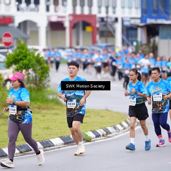 Runner Photo 7602133