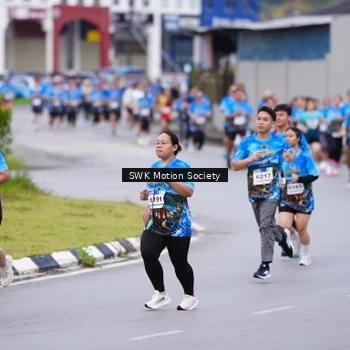 Runner Photo 7602137