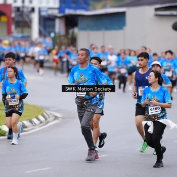 Runner Photo 7602141