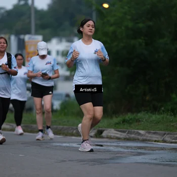 Runner Photo 7602146