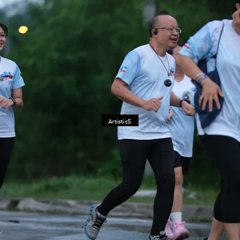 Runner Photo 7602156
