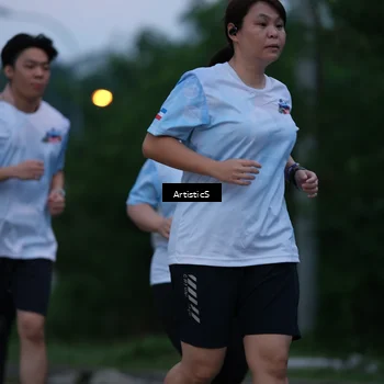 Runner Photo 7602157