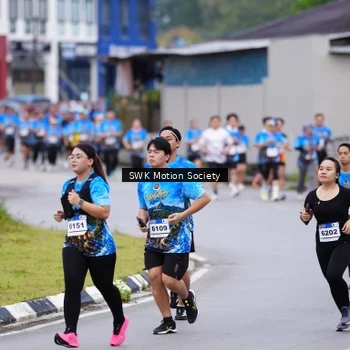 Runner Photo 7602166