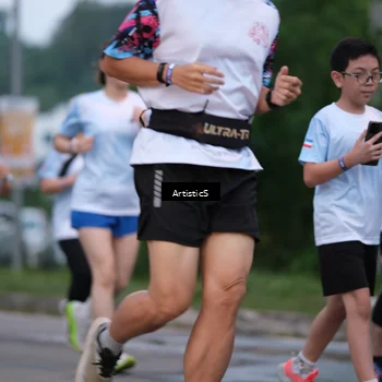 Runner Photo 7602167