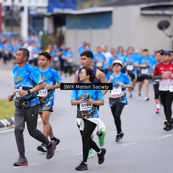 Runner Photo 7602169