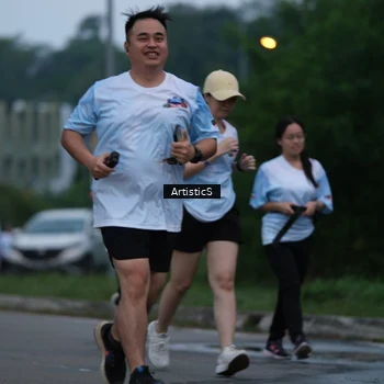 Runner Photo 7602176