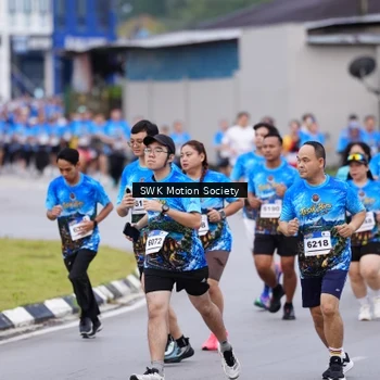 Runner Photo 7602186