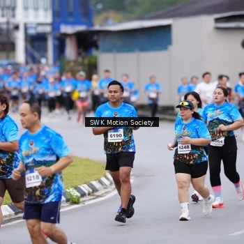 Runner Photo 7602190